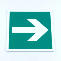 Знак эвакуационный 'Направляющая стрелка', КОМПЛЕКТ 3 штук, 200х200х2 мм, фотолюминесцентный, пластик, E02-01, Е02-01